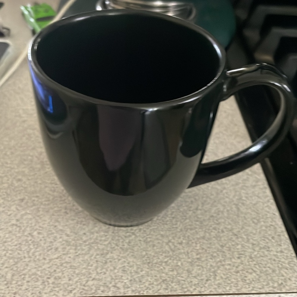 Black Mug with Rhinestone initial G Design - Picture 4 of 5